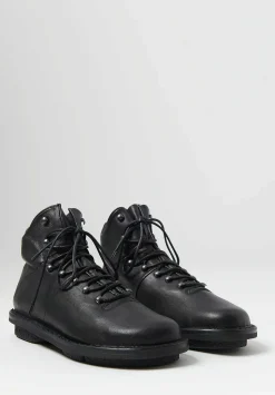 Trippen Alpin Shoe In Black