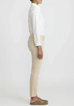Closed Baker Cropped Narrow Jeans In Reed Beige