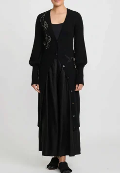 A Tentative Atelier Cashmere Embroidered ''Berthe D.'' Bishop Sleeve Duster In Black