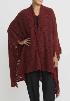Lainey Keogh Cashmere Hand Knit Fringed Poncho In Harissa Red & Navy