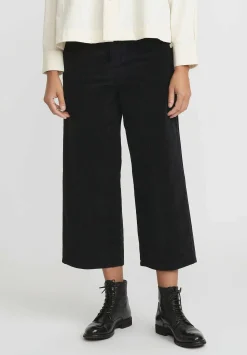 A Tentative Atelier Cotton Corduroy Roll Up Pants In Black