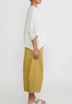Gilda Midani Cotton Solid Dyed Short Bucket Top In White