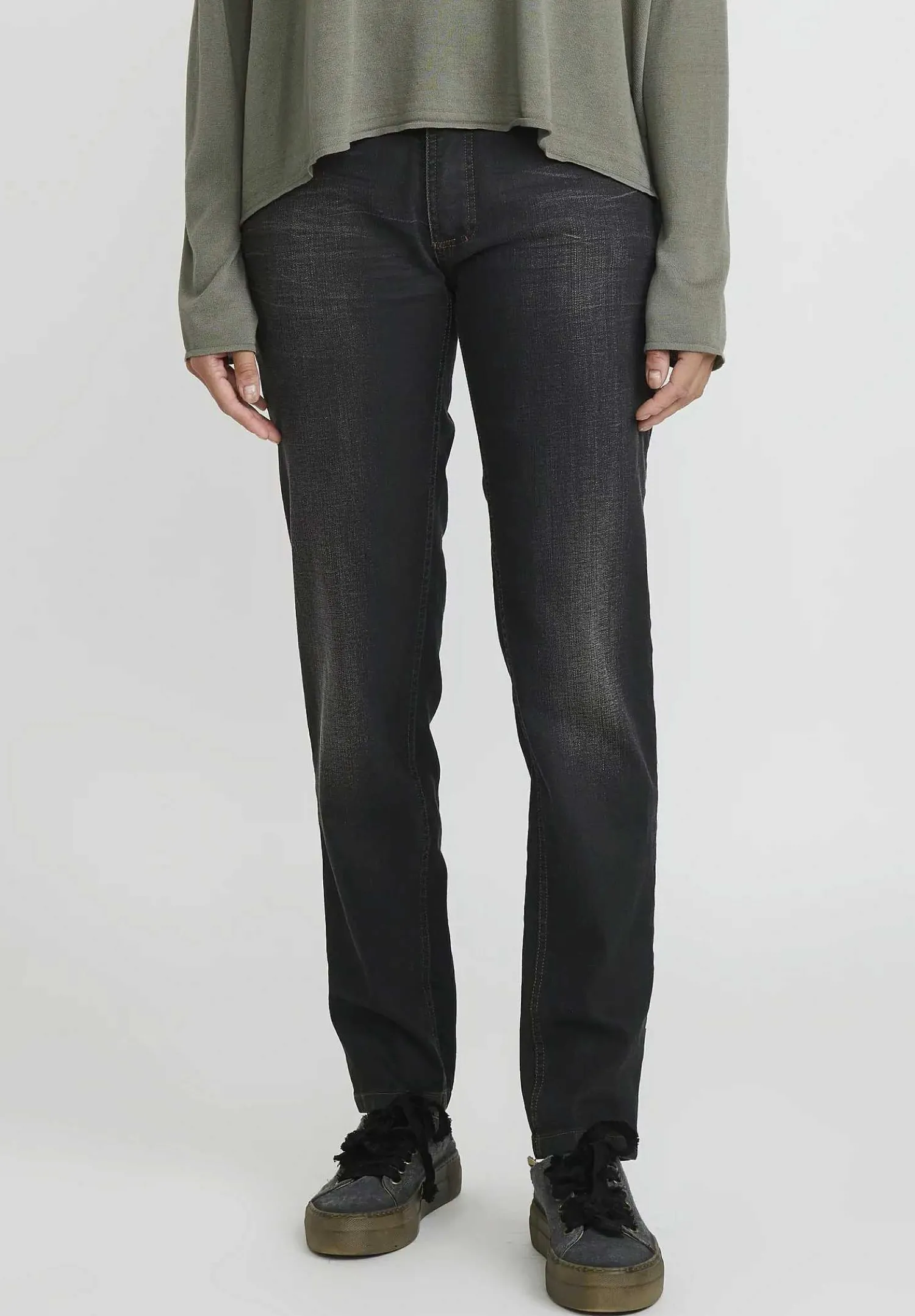 Rundholz Cotton Tapered Leg Jeans In Faded Black