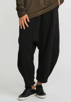 Rundholz Dip Drop Crotch Jogger Pant In Black
