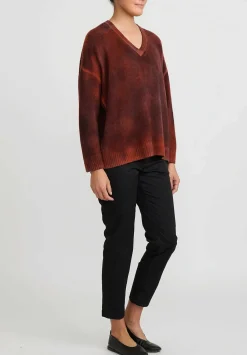 Avant Toi Hand-Painted Brushed Cashmere Maglia V-Neck Sweater In Nero Alchechengi Orange
