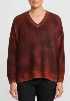 Avant Toi Hand-Painted Brushed Cashmere Maglia V-Neck Sweater In Nero Alchechengi Orange