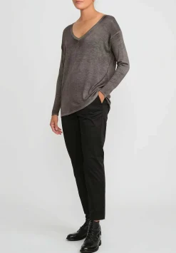 Avant Toi Hand-Painted Cashmere & Silk V-Neck Sweater In Nero Mushroom Grey