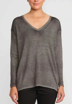 Avant Toi Hand-Painted Cashmere & Silk V-Neck Sweater In Nero Mushroom Grey