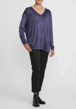 Avant Toi Hand-Painted Cashmere & Silk V-Neck Sweater In Nero Prune Purple