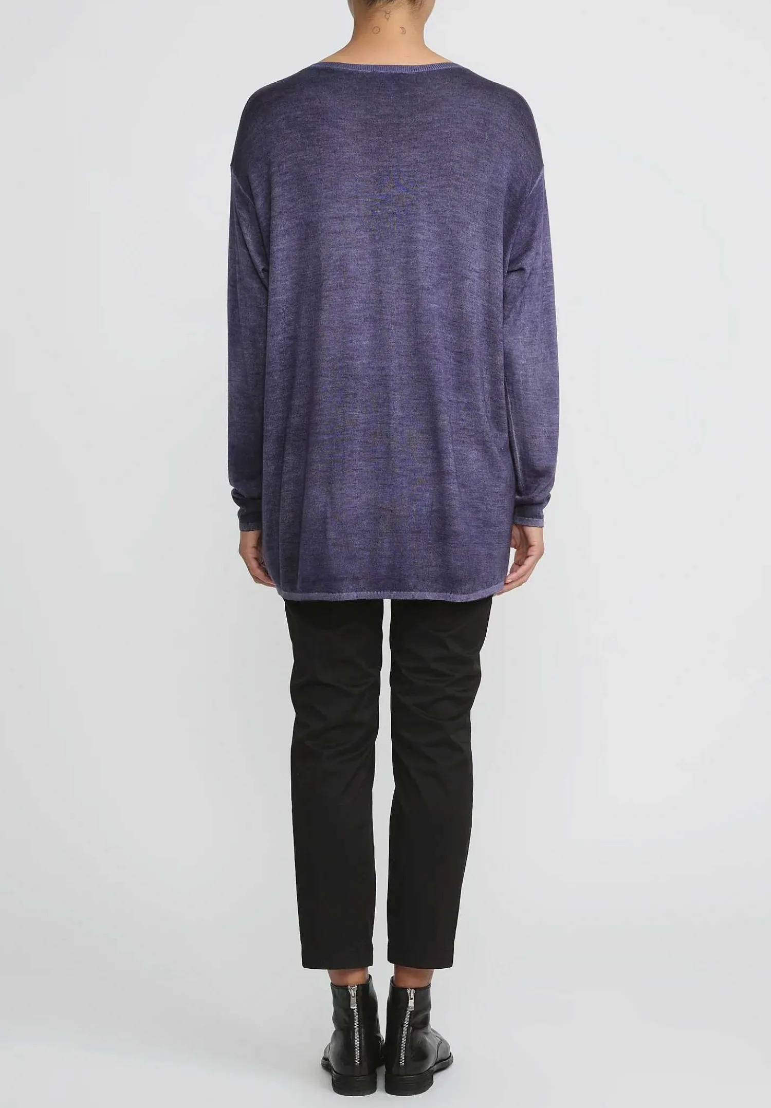 Avant Toi Hand-Painted Cashmere & Silk V-Neck Sweater In Nero Prune Purple