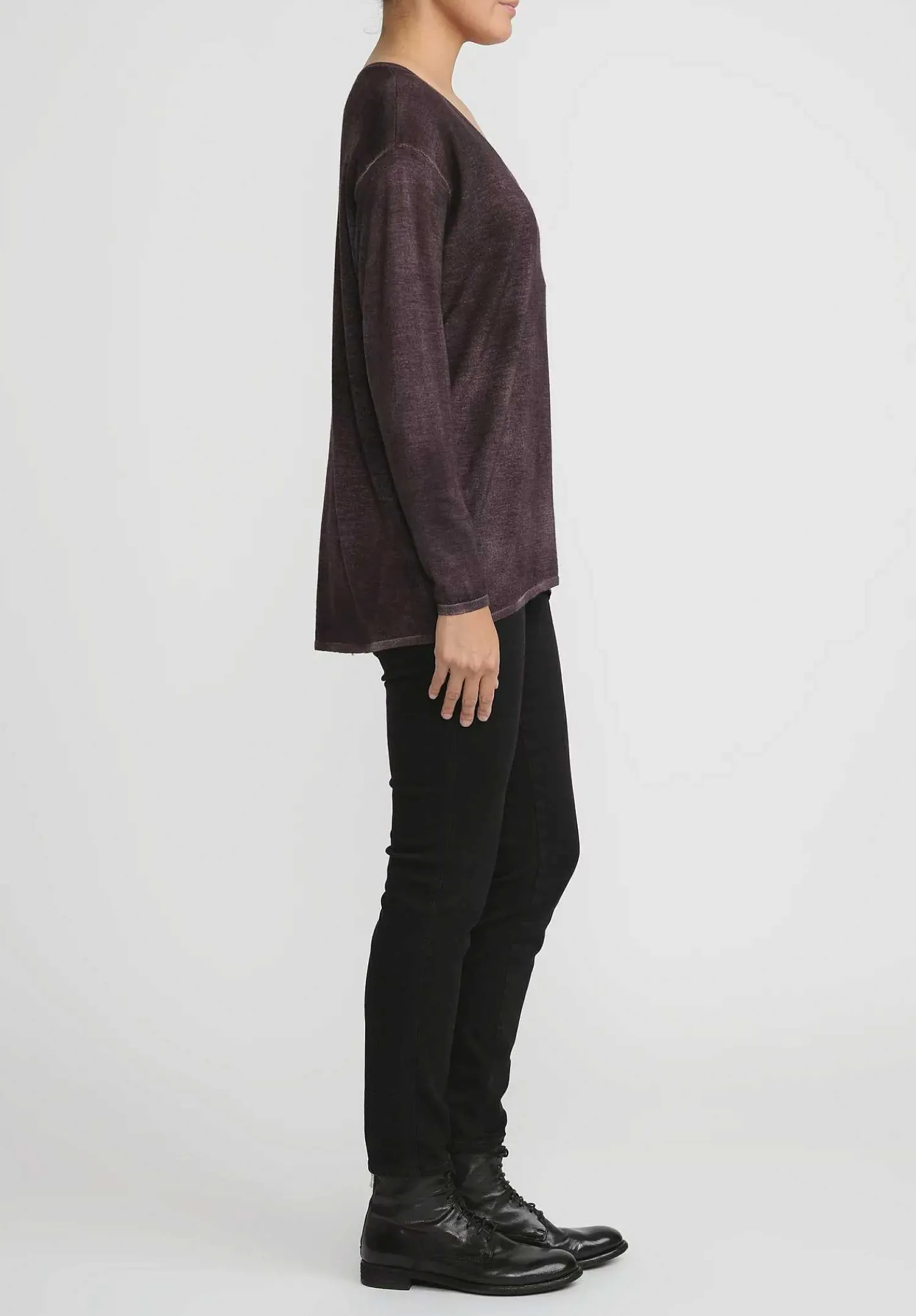 Avant Toi Hand-Painted Cashmere & Silk V-Neck Sweater In Nero Seppia Purple