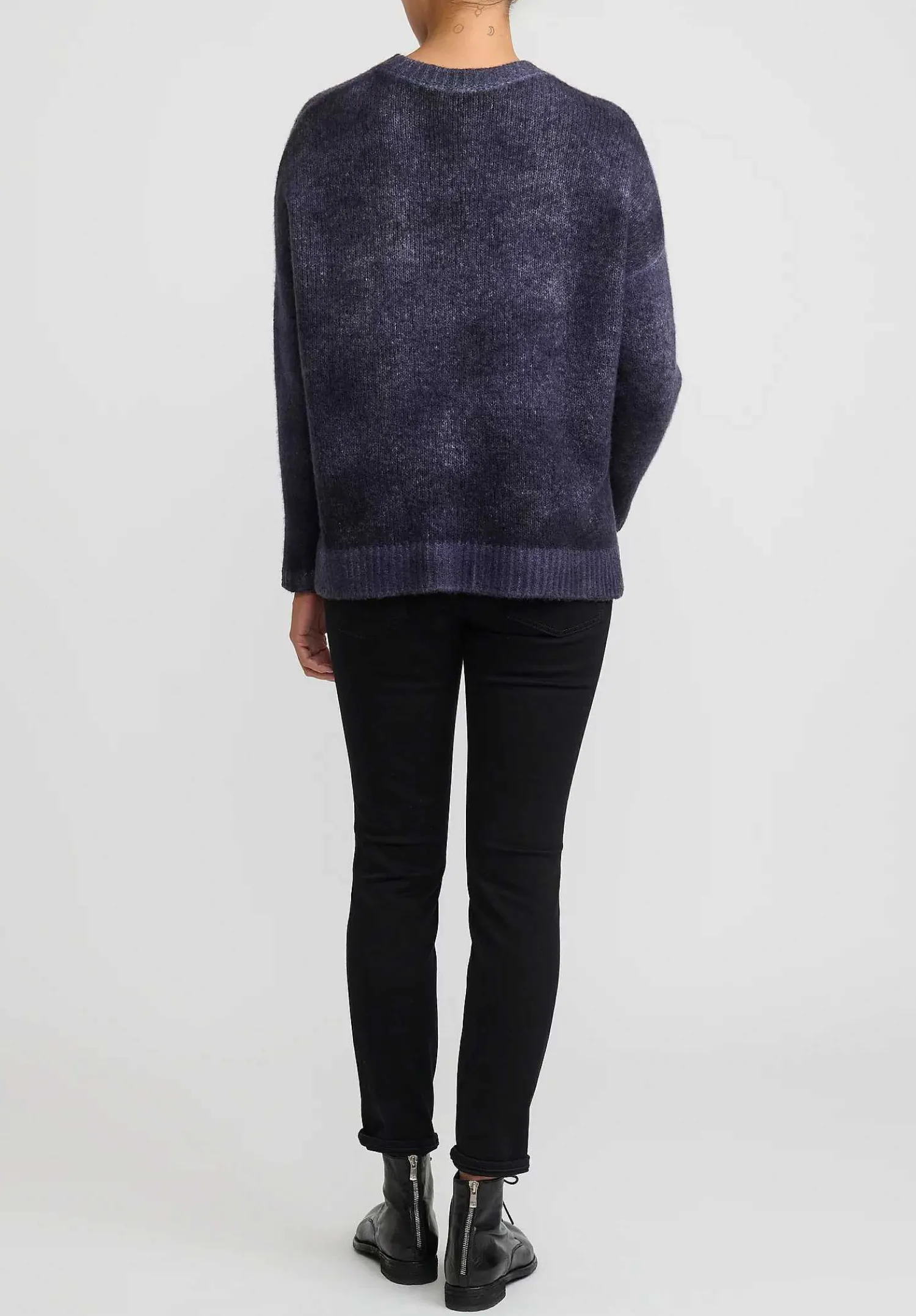 Avant Toi Hand-Painted Cashmere & Silk Oversized Sweater In Nero Prune Purple
