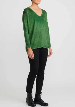 Avant Toi Hand-Painted Cashmere & Silk V-Neck Sweater In Nero Wild Green