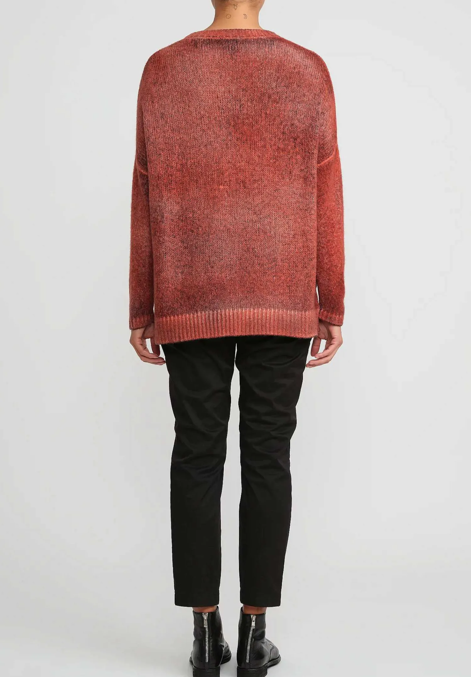 Avant Toi Hand-Painted Cashmere & Silk Oversized Sweater In Nero Mandarancio Orange