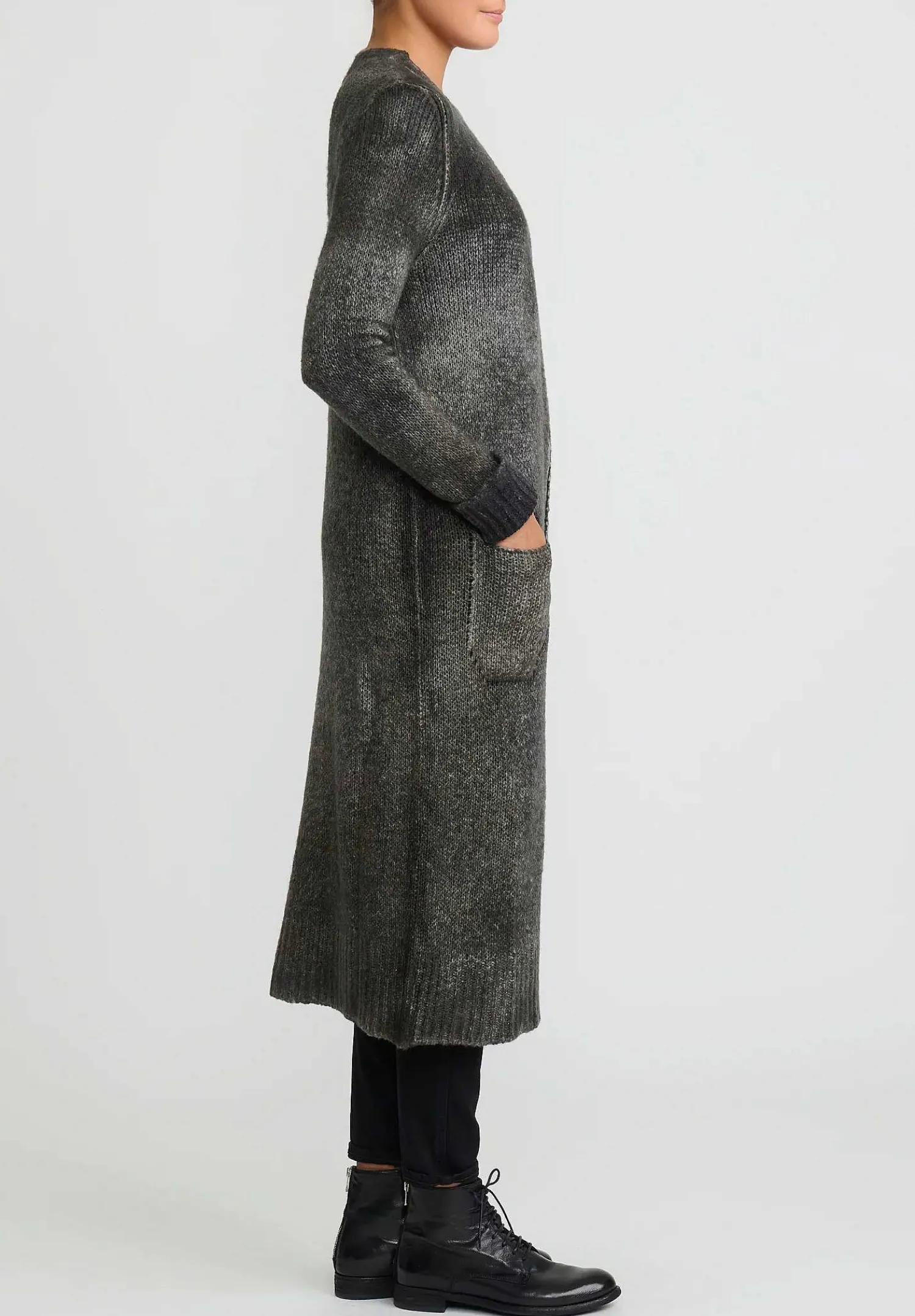 Avant Toi Hand-Painted Cashmere & Wool Long Cardigan In Nero Mushroom Grey
