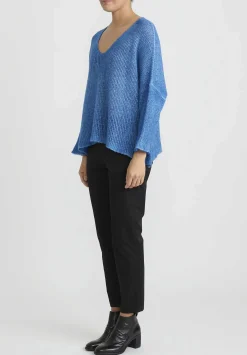 Avant Toi Hand-Painted Cashmere And Silk Loose Knit V-Neck Sweater In Genziana Blue
