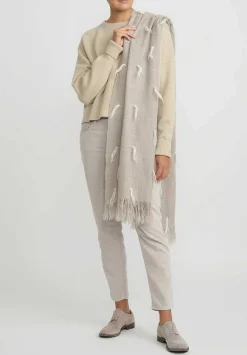 Lauren Manoogian Handwoven Baby Alpaca And Wool Tuft Wrap In Grey Granite & Raw White