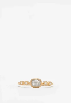 Yasuko Azuma 18K Grey Diamond Muguet Ring