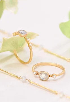 Yasuko Azuma 18K Grey Diamond Muguet Ring