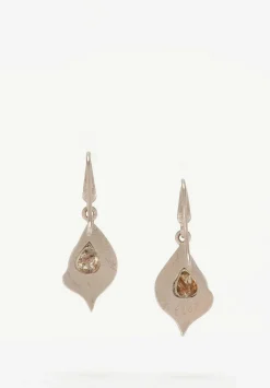 Annie Fensterstock 22K, 18K, Grey Diamond Earrings