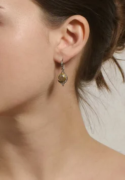 Annie Fensterstock 22K, 18K, Grey Diamond Earrings