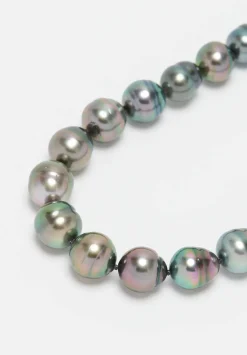 Prounis 22K, Tahitian Pearl Necklace With Fibula Clasp