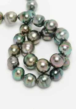 Prounis 22K, Tahitian Pearl Necklace With Fibula Clasp