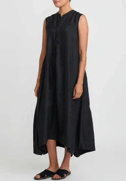 Kaval Khadi Silk And Linen Sleeveless A-Line Dress In Black