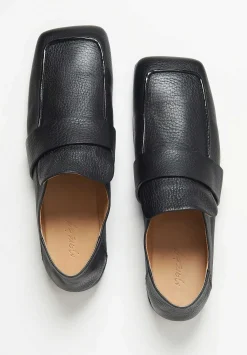 Marsèll Leather Spatolona Square Toe Loafer In Black