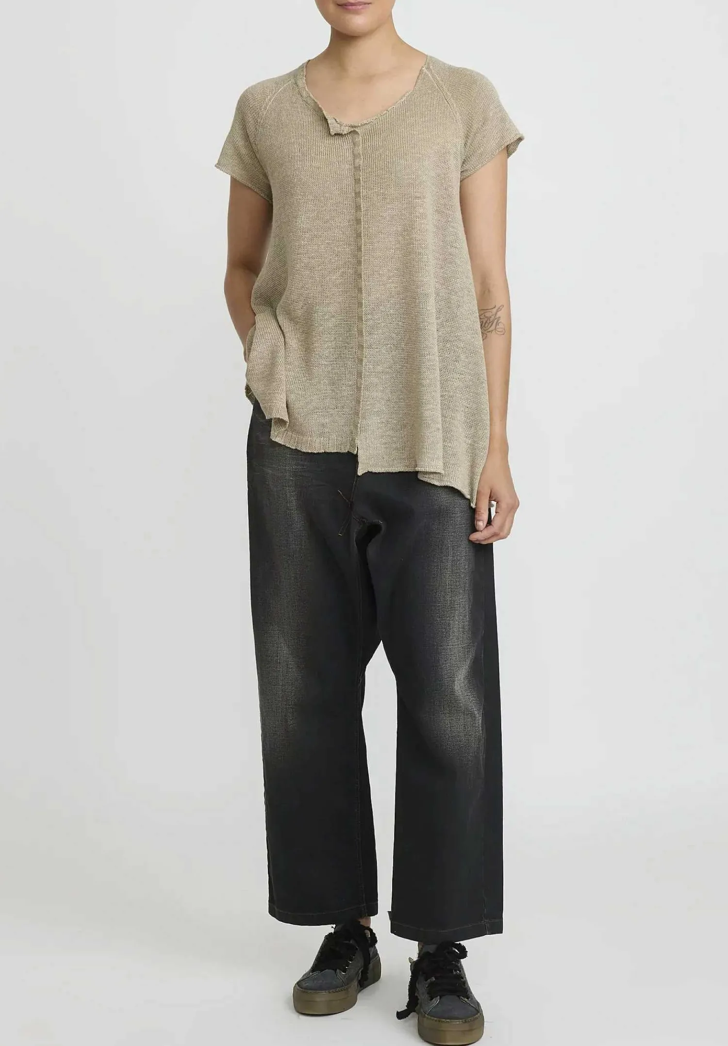 Rundholz Linen Capped Raglan Sleeve Knit Sweater In Natural Linen
