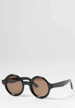Lapima Marie Sunglasses In Black Solid