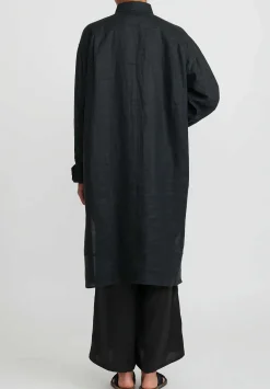 Noir Handmade Mud Linen Painter'S Blouse In Black & Blue