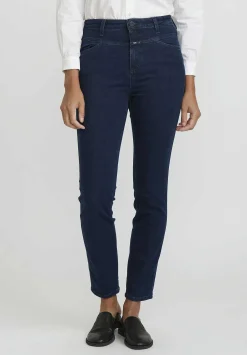 Closed Organic Cotton Milo Jeans In Blue Black