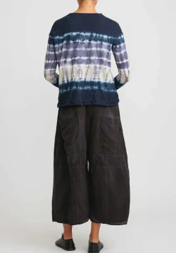 Gilda Midani Pattern Dyed Long Sleeve Trapeze Tee In Blue Indigo Row