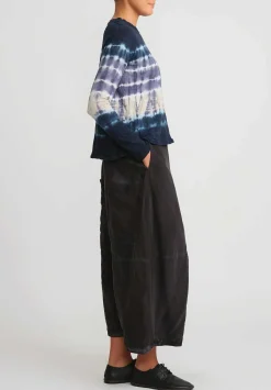 Gilda Midani Pattern Dyed Long Sleeve Trapeze Tee In Blue Indigo Row