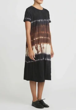 Gilda Midani Pattern Dyed Short Sleeve Maria Dress In Chocolate Brown Row