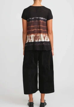 Gilda Midani Pattern Dyed Short Sleeve Monoprix Tee In Chocolate Brown Row