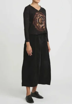 Gilda Midani Pattern Dyed V-Neck Long Sleeve Trapeze Top In Fire Ring Black