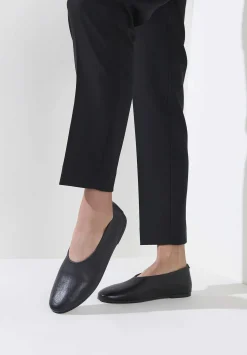 Marsèll Pebbled'' Leather Coltellaccio Ballerina Flat In Nero Black
