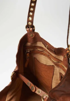 Campomaggi Riveted Shopping Bag In Cognac Brown