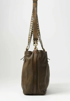 Campomaggi Riveted Shopping Bag In Military Green