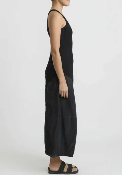 Gilda Midani Solid Linen And Silk Egg Pants In Black