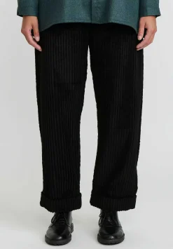 Toogood Tracer Trouser Corduroy Pants In Flint Black