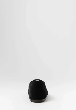 Album di Famiglia Velvet Lace-Up Shoes In Black