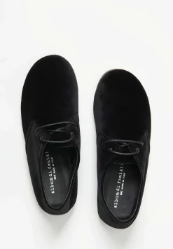 Album di Famiglia Velvet Lace-Up Shoes In Black